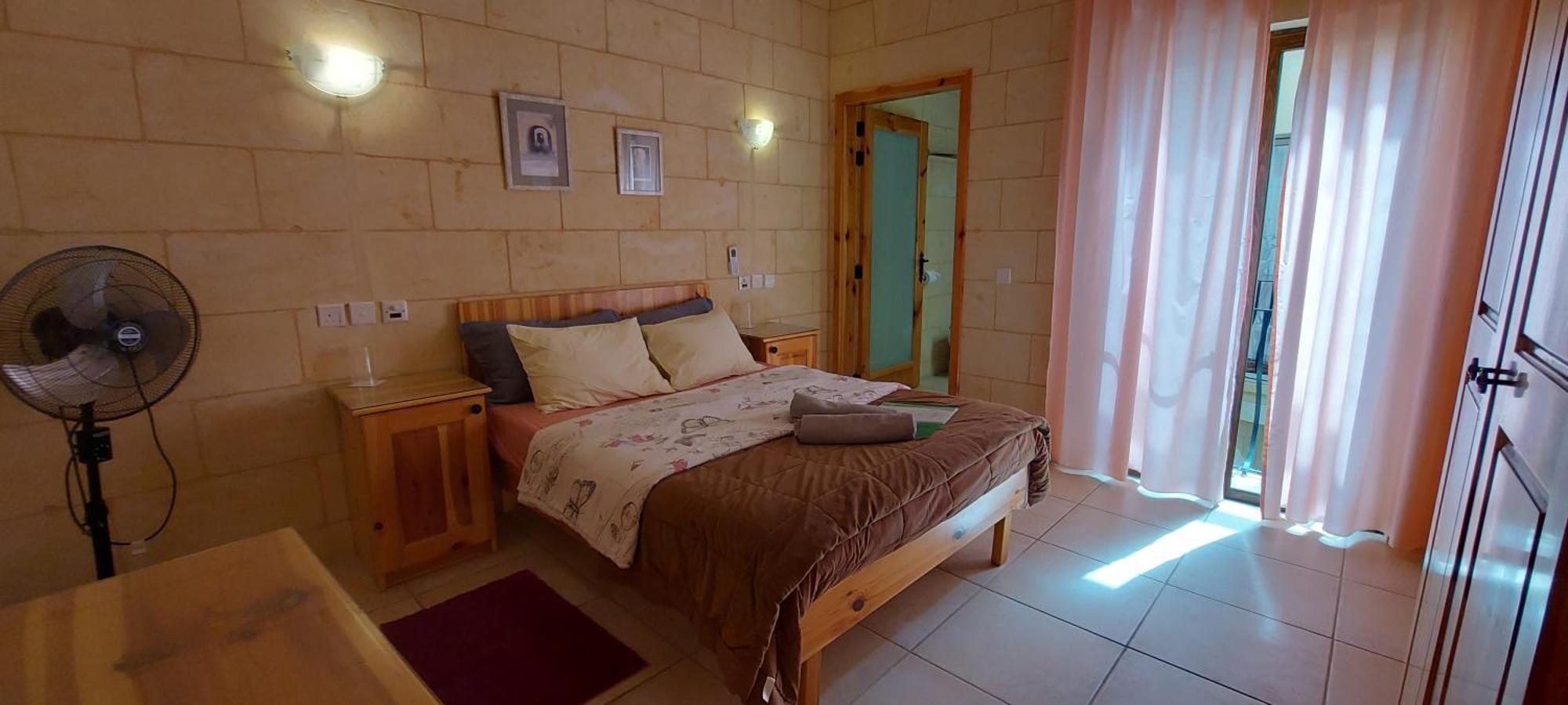 Happy & Healthy Gozo, Self-Check-In Guest House Victoria Pokoj fotografie