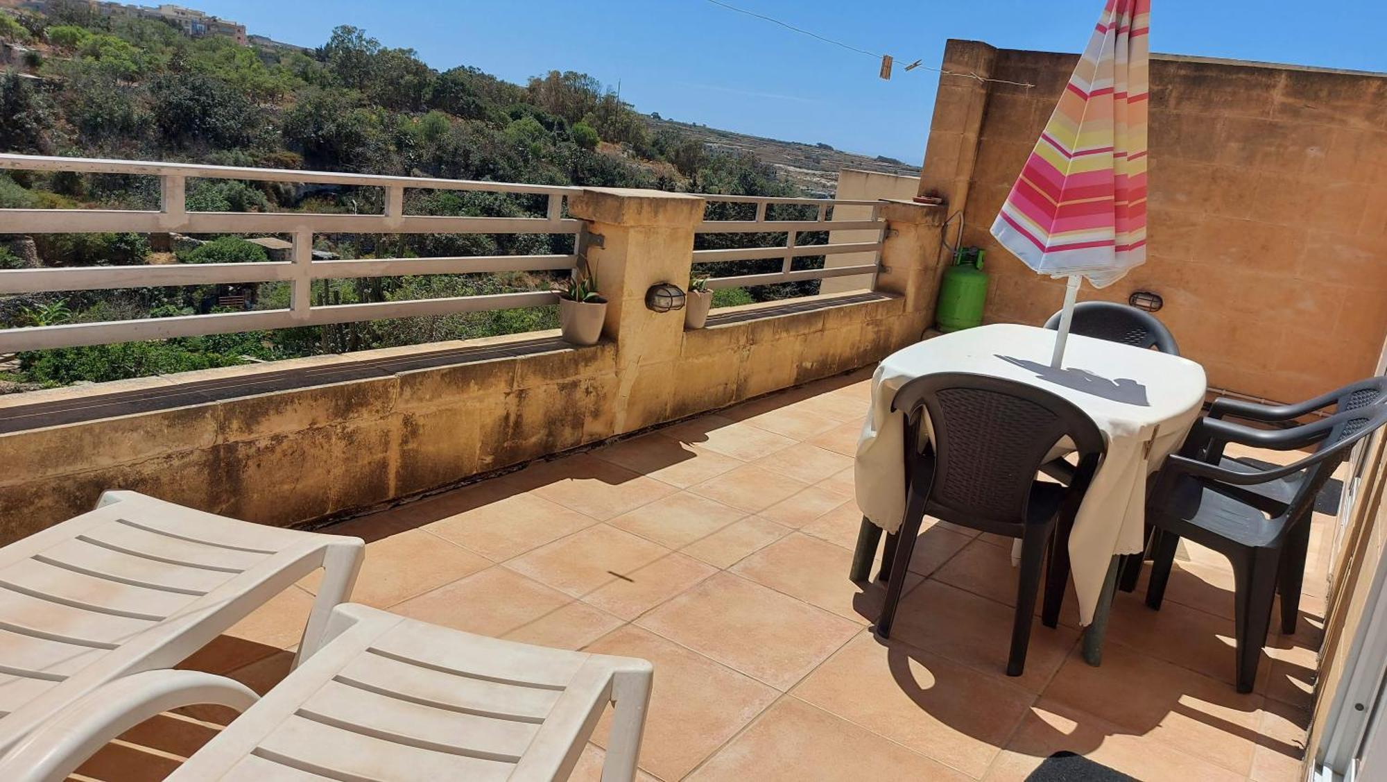 Happy & Healthy Gozo, Self-Check-In Guest House Victoria Pokoj fotografie